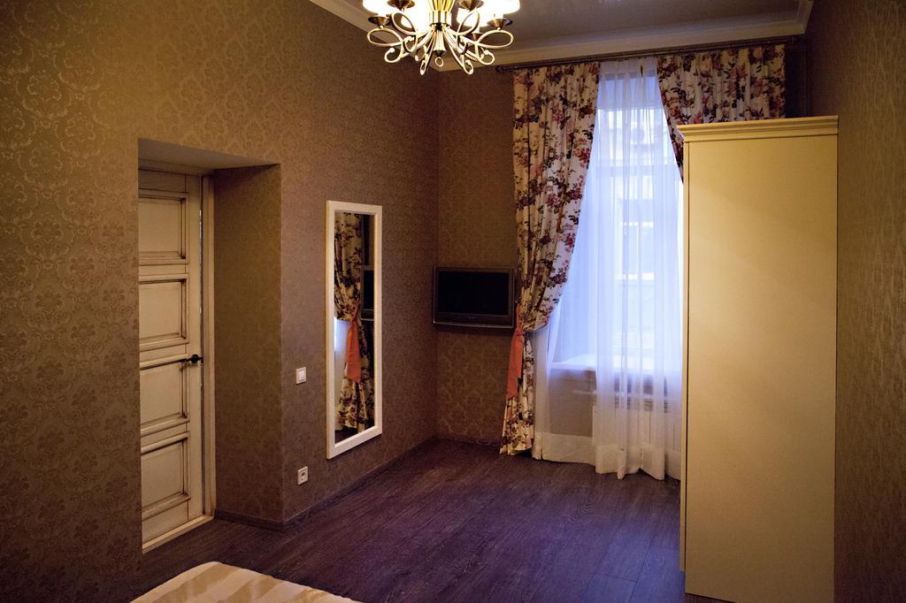 Apartment In Deribasovskaya Street 13 오데사 외부 사진